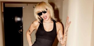 Miley Cyrus Once Showed Off On Stage Wearing Fake Br*asts & P*nis
