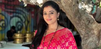 Reena Kapoor shares why she loves playing the harmonium