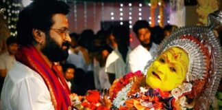 Rishab attends Bhoota Kola festival to thank Daiva for 'Kantara' success