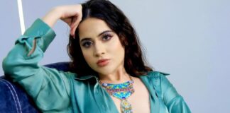 Uorfi Javed Slams Indian Politicians, Warns About Getting Suicidal & Says “Either I Kill Myself Or Get Killed…” Uorfi Javed Writes “These People Are Making Me Suicidal Anyways So Either I Kill Myself Or…” As Politicians File Police Complain Against Her