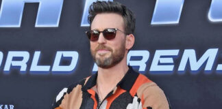 When 'Captain America' Chris Evans Had S*x For The First Time, He Ran Home To His Mom & Asked "Where's The Cl*t?" - Read On