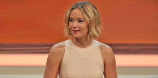 When Jennifer Lawrence Was Called Rude For Schooling A Journalist For Using Phone During An Event