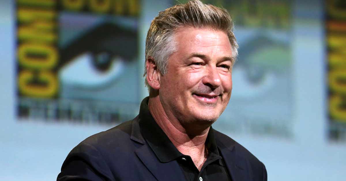 Alec Baldwin accuses DA of 'basic legal error'