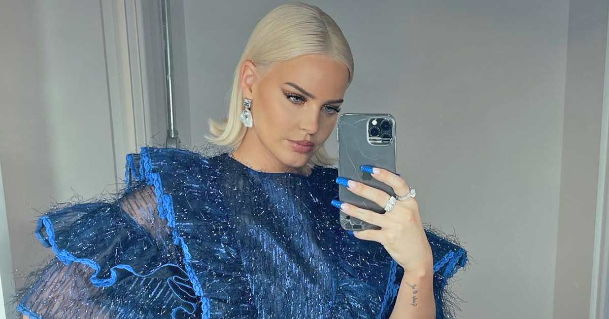 Anne-Marie debuts in India, says 'shukriya' at Vh1 Supersonic