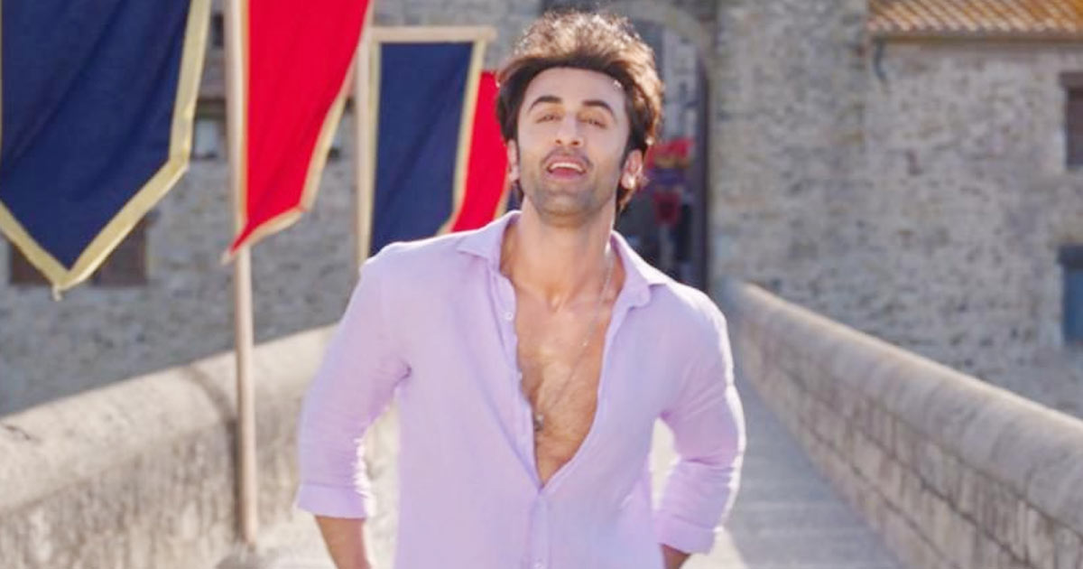Did you know? Ranbir & Shraddha have 16 costumes changes in the song ‘Tere Pyaar Main’ from ‘Tu Jhoothi Main Makkaar’