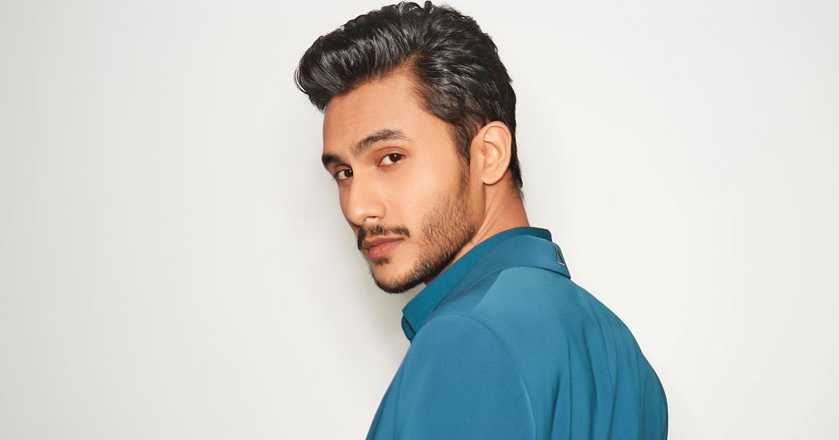 'Jehanabad' actor Ritwik Bhowmik is a director's man