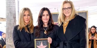 Jennifer Aniston Refuses To Believe She Met ‘Friends’ Courteney Cox & Lisa Kudrow 30 Years Ago: “That’s A Typo” – Watch Hilarious Video! Jennifer Aniston Refuses To Believe She Met ‘Friends’ Courteney Cox & Lisa Kudrow 30 Years Ago: “That’s A Typo” – Watch