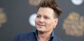 Johnny Depp’s Former $3.6 Million Bahamas Island ls A Paradise Sizing 45 Acres, Surrounded By 6 Beaches, A Lagoon & Lots More Johnny Depp's $3.6 Million Bahamas Island – Now Belonging To JK Rowling, Is A Paradise On Earth – Here’s What All It Has!