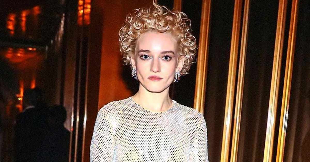 Inventing Anna Fame Julia Garner Almost Gave Up Acting In Her 20s: "I Wasn't Getting Jobs For A Few Months"