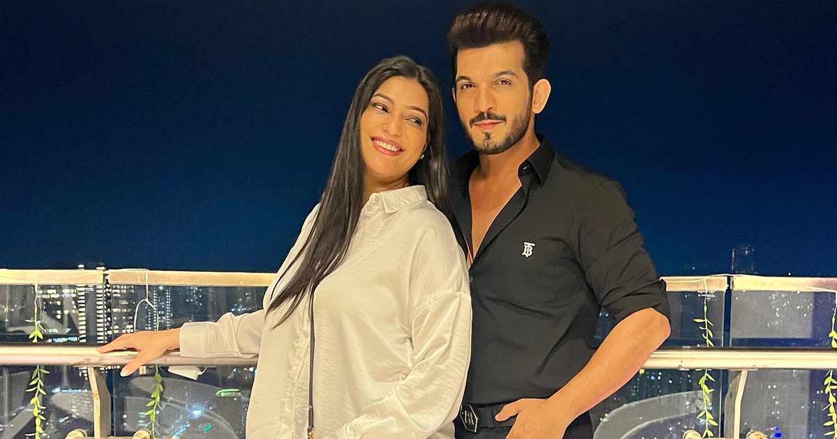 Arjun Bijlani Celebrates 20 Years Of Togetherness With His Wife Neha Swami