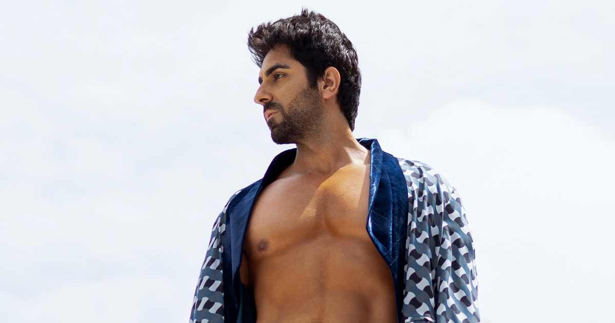 Ayushmann Khurrana Reveals Being A 'Selenophile': "The Moon Inspires Me Deeply..."