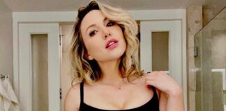 Comedian Taylor Tomlinson to have two more stand-up specials on Netflix