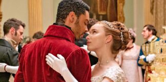 Rege-Jean Page details his intimate scenes with Phoebe Dynevor in 'Bridgerton'
