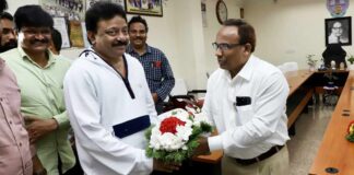RGV receives his civil engineering degree after 37 years