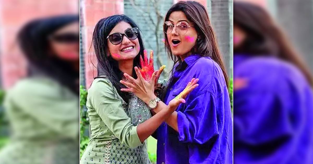 Shaily Priya, Sumati Singh enjoy their special visit to Lucknow for Holi