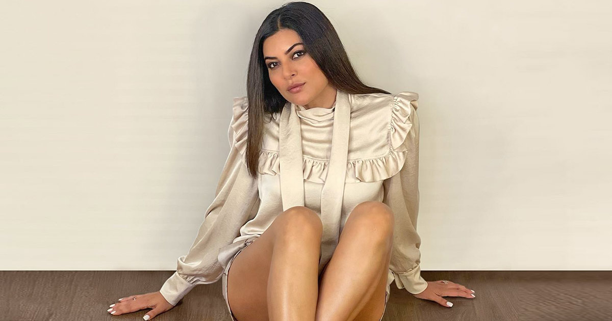 Sushmita Sen Once Suffered An Embarrassing Moment As She Accidentally Flashed Her Underwear On Stage, Check Out!