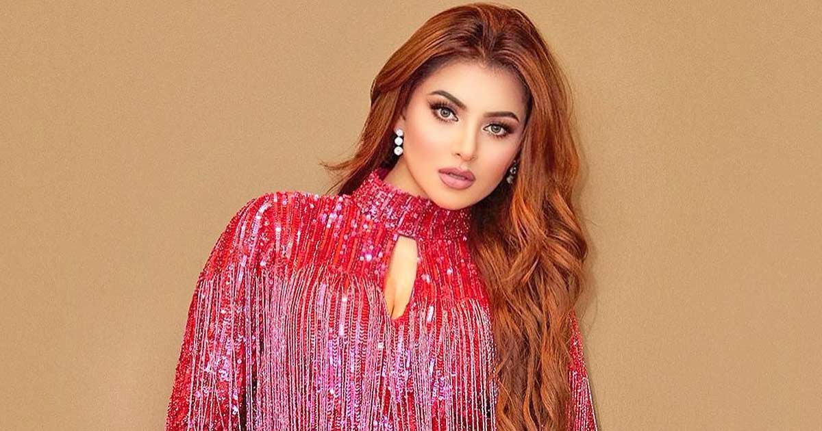 Urvashi Rautela's Impressive Transformation From Girl-Next-Door To Bollywood's Glam Will Drop Your Jaws As You Scream Your Lungs Out "Urvashi Urvashi We Can't Take It Easy..."