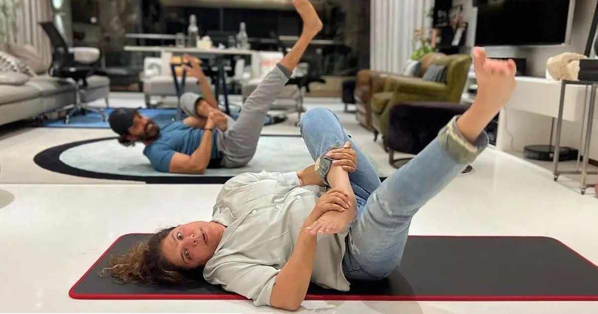 5 times Hrithik Roshan proved to be the constant cheerleader to mother Pinkie Roshan, concluding fitness runs in the family