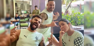 'Virushka' poses with Faf du Plessis, actress calls it 'fresh lime soda' band