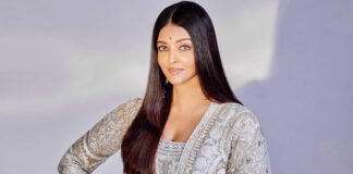 Aishwarya Rai Bachchan Trolled For Her Monotonous Hairstyle & Fashion, Looks Breathtakingly Beautiful In A Traditional Attire But Netizens Ask “What Has She Done To Herself?” Aishwarya Rai Bachchan Trolled For Her Monotonous Hairstyle & Fashion, Looks Breathtakingly Beautiful In A Traditional Attire But Netizens Ask "What Has She Done To Herself?" - See Video Inside