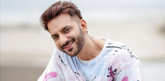 Ali Merchant enlightens those trolling him for working during Ramadan