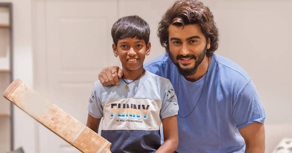 Arjun Kapoor to sponsor a promising girl cricketer's dream of playing for India