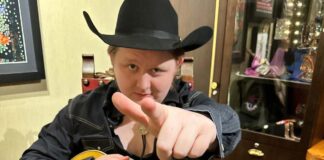 Lewis Capaldi's mum does his laundry after he 'shrunk a lot of clothes'