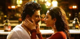 Mahira Khan Reveals Telling “You Can’t Kiss Me Here” To Shah Rukh Khan While Shooting Zaalima For Raees, Adds “I Used To Be Scared…” Mahira Khan Reveals Telling "You Can't Kiss Me Here" To Shah Rukh Khan While Shooting Zaalima For Raees