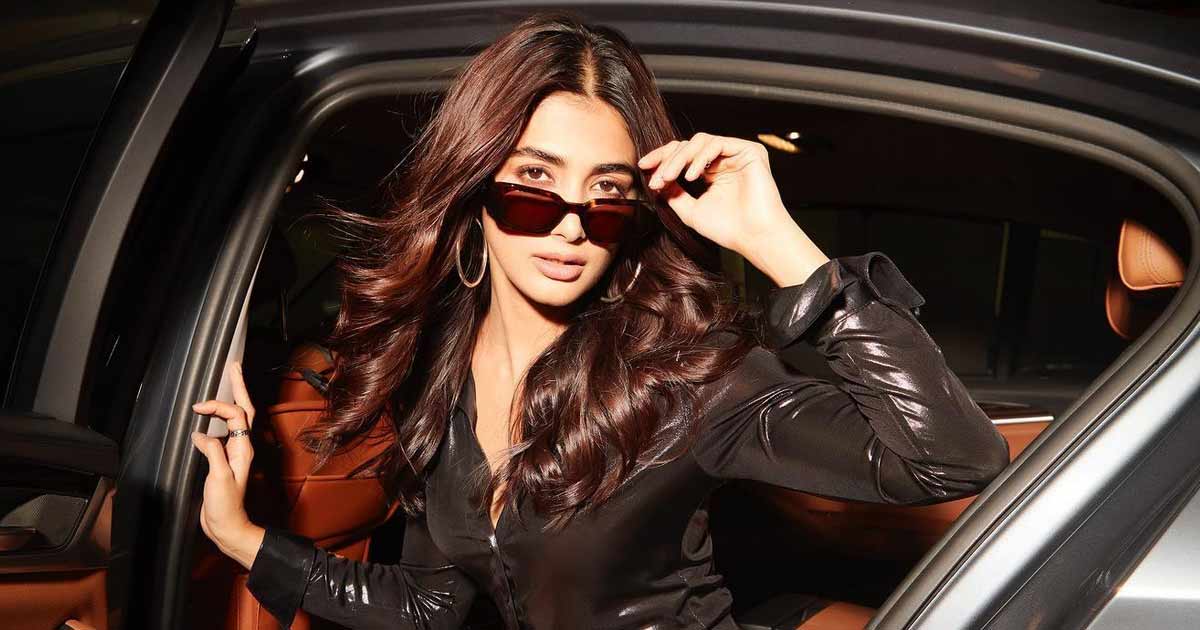 Pooja Hegde Received A Luxurious Car As A Gift From Producer Who Cared For  Her Comfort? The Actress Reacts "I Sent A Screenshot To My Producer, Agar  Badnaam Kare Toh..."