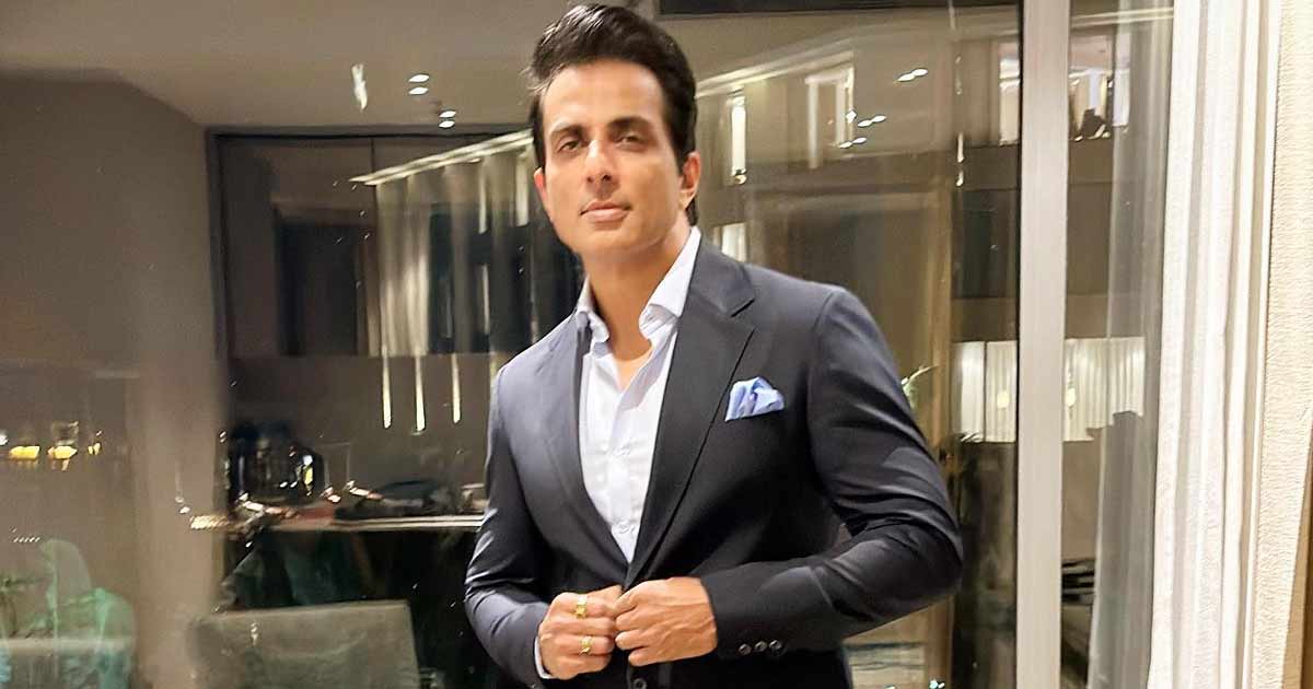 Sonu Sood's portrait made with 2500 Kg rice