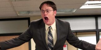 The Office’s ‘Dwight Schrute’ Rainn Wilson Shares A Video Of A Passenger Watching The Hit Show Unaware He’s Besides Him, Netizens Support Commoner Saying “I Wouldn’t Recognize Him Either”