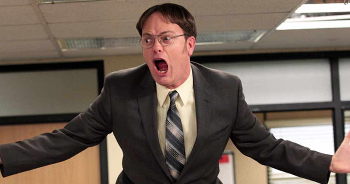 The Office’s ‘Dwight Schrute’ Rainn Wilson Shares A Video Of A Passenger Watching The Hit Show Unaware He’s Besides Him, Netizens Support Commoner Saying “I Wouldn’t Recognize Him Either”