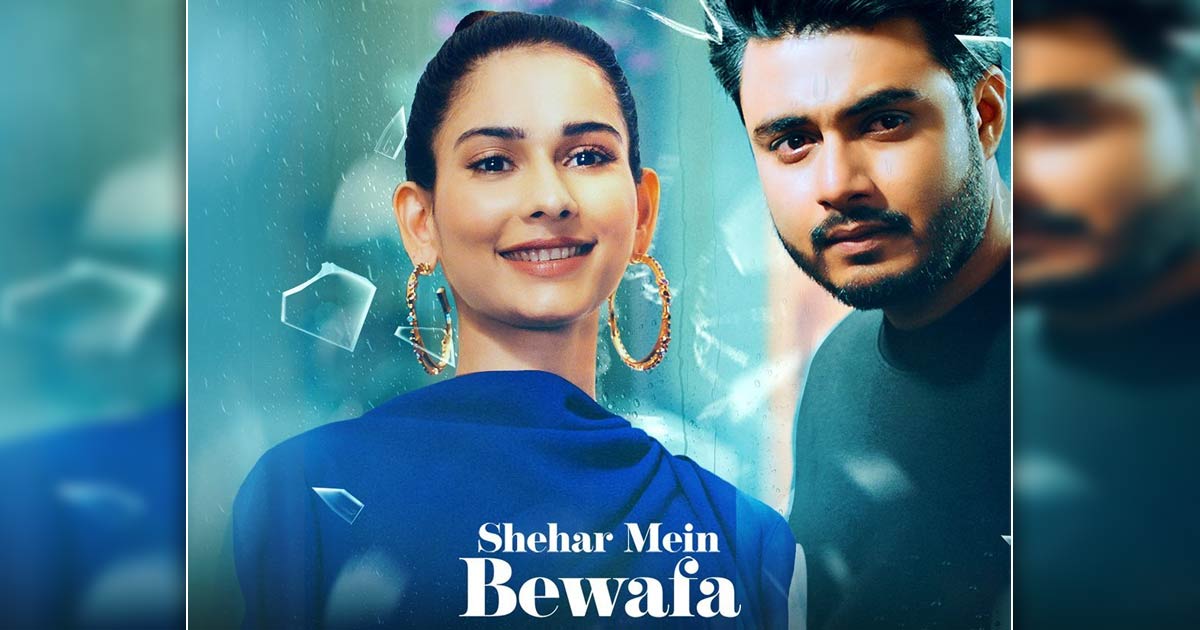 TV actress Aneri Vajani oozes a 'negative vibe' in 'Shehar Mai Bewafa' video