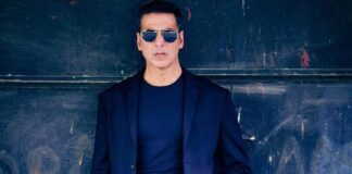 Akshay Kumar seeks blessings at Kedarnath temple, greets fans