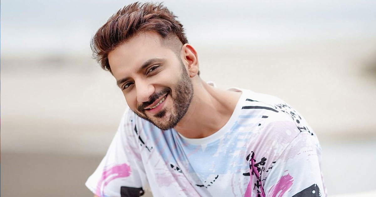 Ali Merchant Reveals How Two Heartbreaks Made Him 'Wiser': "I Don't Like To Make The Same Mistakes Again"