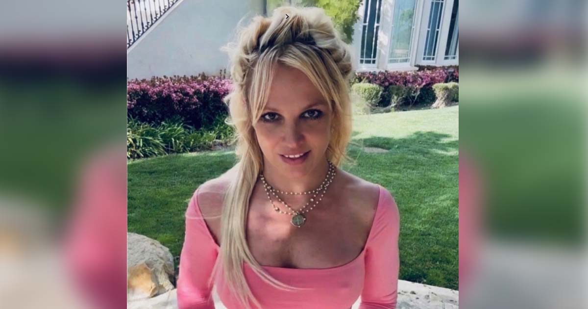 Britney Spears Showcases Her B**bs In A Black Br* & Is Making Us Say, ‘Oops She Did It Again!’