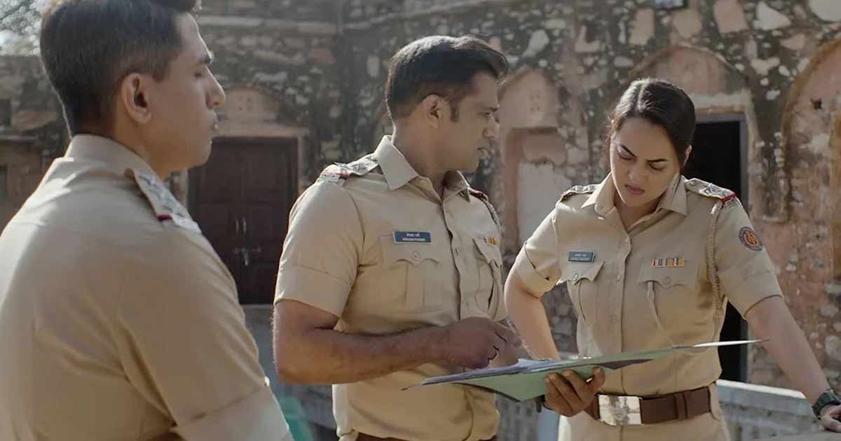 Dahaad Review Out