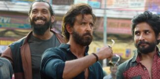 Hrithik Roshan bags Best Actor Award at IIFA for Vikram Vedha, dedicates his award to the director duo Pushkar and Gayatri