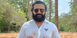 K'taka polls: Rishab Shetty comes to vote in 'Kantara' getup, wins hearts with simplicity