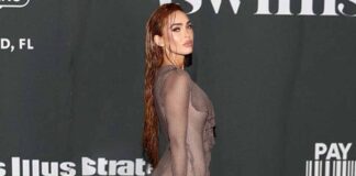 Megan Fox Wears A Pink Monokini That Bares Her Cle*vage & S*xy A**