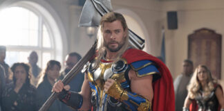 Once Chris Hemsworth Revealed That He Was Running Out Of Money Before Signing The Iconic Character Of Thor