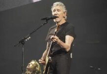 Pink Floyd's Roger Waters dons Nazi-like uniform at Berlin concert