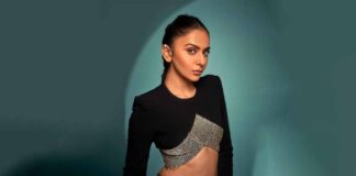Rakul Preet Singh seen drooling over authentic Gujarati Thali in Ahmedabad, Check out!
