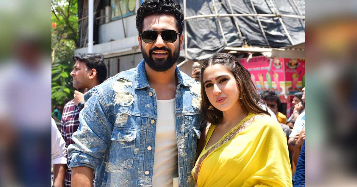 Sara Ali Khan and Vicky Kaushal relish ice-gola before attending the trailer launch event of ‘Zara Hatke Zara Bachke’!