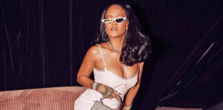 Singer Rihanna Posted Multiple Pictures From Her First Pregnancy Photoshoot
