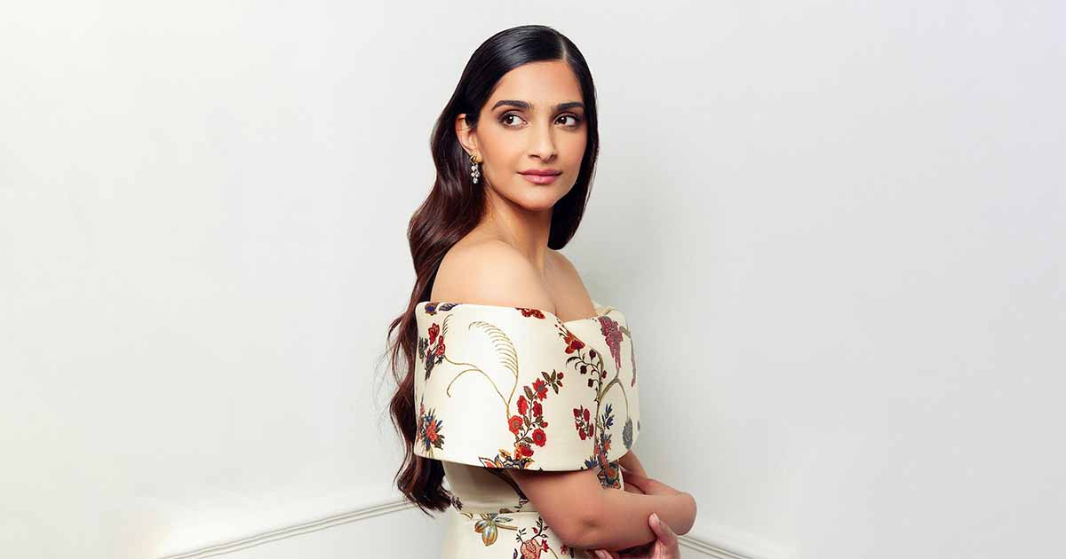 Sonam Kapoor Starts Speech With ‘Namaste’ At King Charles III Coronation Concert 