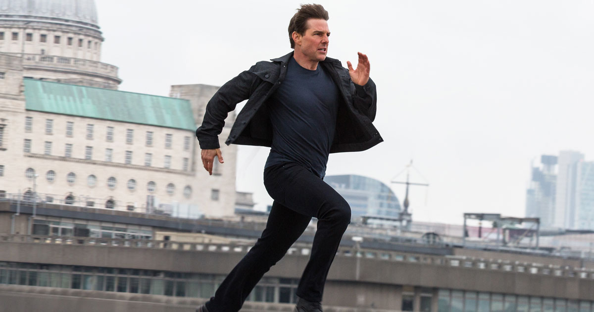 Tom Cruise Continuing To Complete Shoot Despite Breaking His Ankle Filming Mission: Impossible – Fallout Is Why “He Gets Paid The Big Bucks” & We 100% Agree