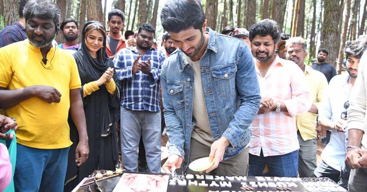 Vijay Devarakonda birthday celebrations: From working to The Deverakonda Birthday truck to blood donation!