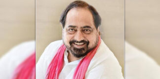 Aamir Raza Husain, creator of stage spectacles, passes away aged 66