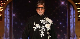 Big B reveals why he greets fans bare feet: 'My well-wishers are my temple'